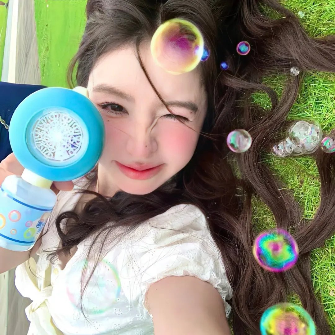 被女帝倒追傲娇公主后悔了